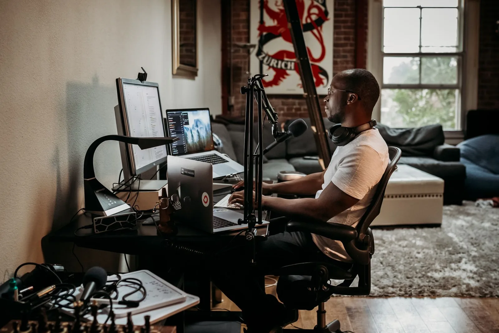 34 podcasts for SaaS founders